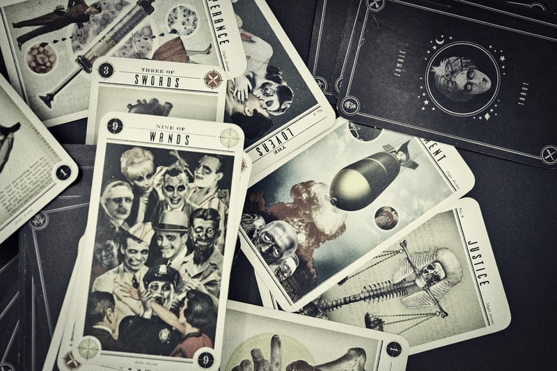 Tarot Card Readers